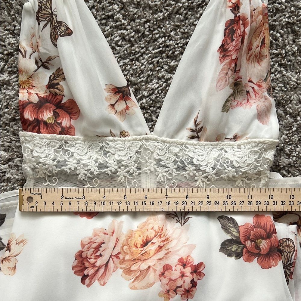 Like New! MAJORELLE Maggie Dress in White Zinnia Maxi in Size S - Picture 14 of 16